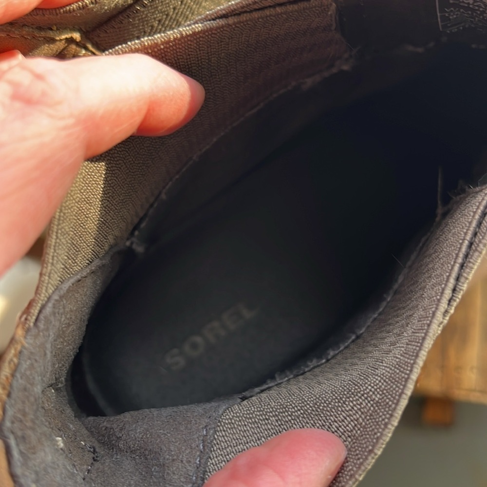 Sorel Addington Heeled Chelsea Boots Size 9 - Picture 12 of 14